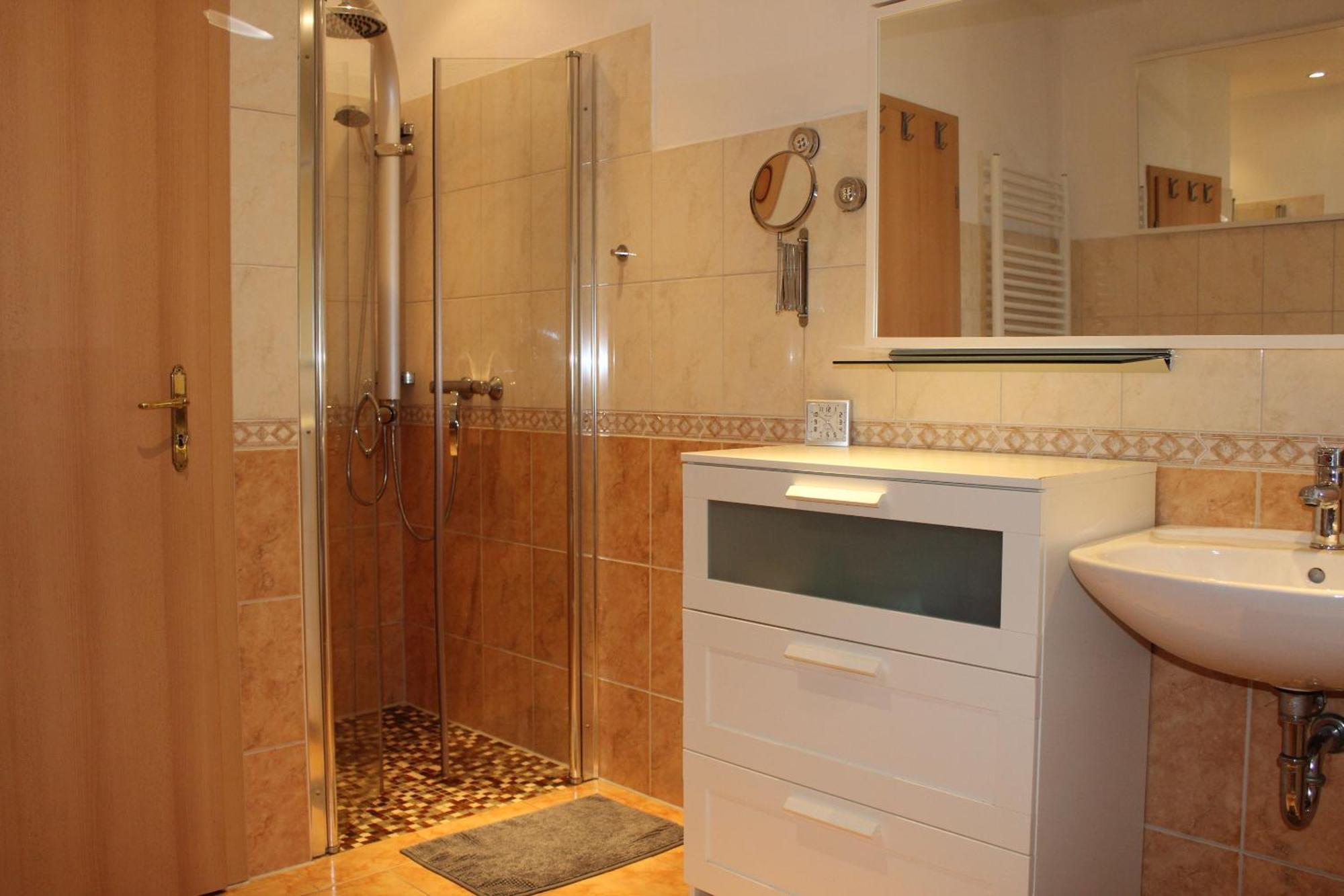 Haus Am See Bernburg Ngoại thất bức ảnh