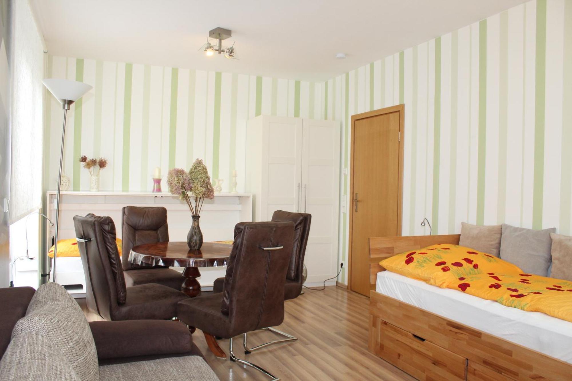 Haus Am See Bernburg Ngoại thất bức ảnh